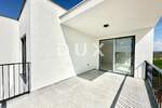 Trosoban stan, Umag, prodaja, 282000 €, 78 m2