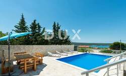 Kuca, Obrovac, Gornji Karin, prodaja, 350000 €, 300 m2