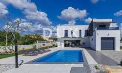 Kuca, Vodnjan, prodaja, 750000 €, 174 m2