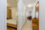 Trosoban stan, Malinska-Dubašnica, Malinska, prodaja, 260000 €, 67 m2