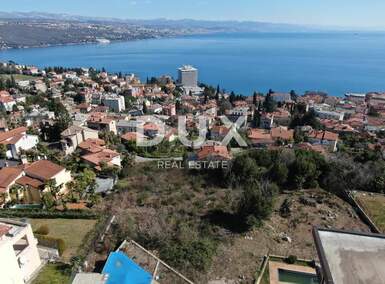 Trosoban stan, Opatija, Opatija - Centar, prodaja, 1 €, 65 m2