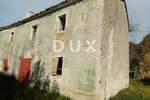 Kuca, Buzet, prodaja, 200000 €, 259 m2