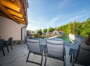 Kuca, Matulji, prodaja, 850000 €, 405 m2
