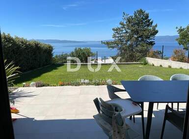 Trosoban stan, Kostrena, prodaja, 480000 €, 105 m2