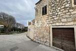Kuca, Supetar, prodaja, 571000 €, 350 m2