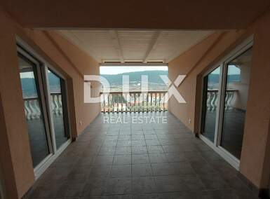 Trosoban stan, Rab, Kampor, prodaja, 229000 €, 95 m2