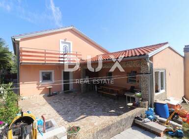 Kuca, Rijeka, Trsat, prodaja, 420000 €, 220 m2