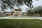 Kuca, Umag, prodaja, 750000 €, 540 m2