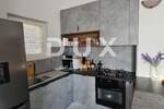 Trosoban stan, Pakoštane, prodaja, 210000 €, 62 m2