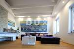 Cetvorosoban stan, Opatija, Opatija - Centar, prodaja, 850000 €, 131 m2