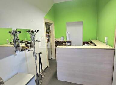 Poslovni prostor, Rijeka, Mlaka, najam, 1200 €, 53 m2