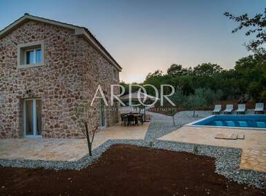 Kuca, Vrbnik, Risika, prodaja, 250000 €, 80 m2