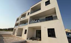 Cetvorosoban stan, Vodice, prodaja, 330000 €, 125 m2