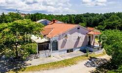 Kuca, Žminj, prodaja, 560000 €, 280 m2