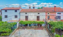 Kuca, Novigrad, prodaja, 205000 €, 210 m2