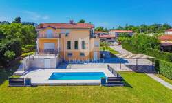 Kuca, Buje, Momjan, prodaja, 780000 €, 350 m2