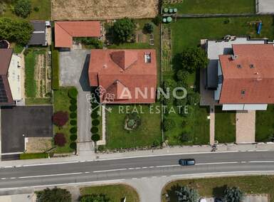Kuca, Pregrada, prodaja, 350000 €, 265 m2
