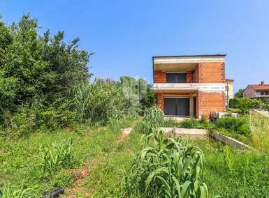 Kuca, Ližnjan, Valtura, prodaja, 235000 €, 185 m2