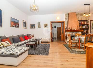 Trosoban stan, Pula, Centar, prodaja, 515000 €, 127 m2