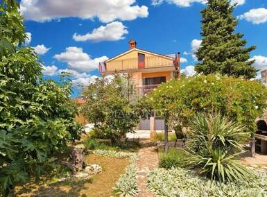 Kuca, Vodnjan, Peroj, prodaja, 350000 €, 215 m2
