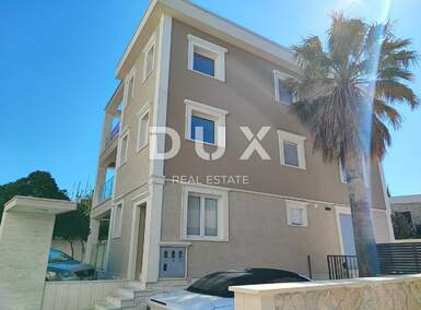 Kuca, Novalja, prodaja, 775000 €, 300 m2