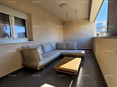 Trosoban stan, Umag, prodaja, 430000 €, 92 m2