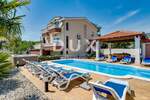 Kuca, Kaštela, Kaštel Štafilić, prodaja, 970000 €, 277 m2
