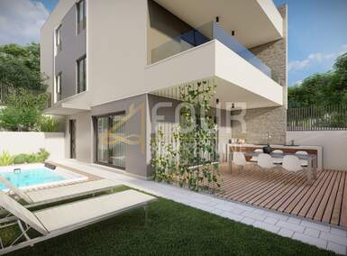 Cetvorosoban stan, Opatija, Ika, prodaja, 520000 €, 145 m2