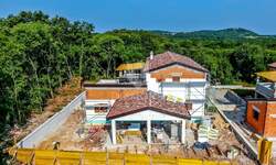Kuca, Rovinj, prodaja, 675000 €, 220 m2