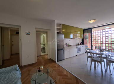 Trosoban stan, Split, prodaja, 597000 €, 90 m2