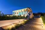 Kuca, Sveti Lovreč, najam, 3000 €, 250 m2
