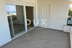 Trosoban stan, Novalja, prodaja, 270000 €, 76 m2