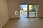 Trosoban stan, Novalja, prodaja, 310000 €, 88 m2
