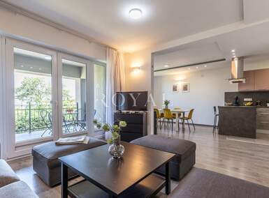 Cetvorosoban stan, Opatija, Pobri, prodaja, 385000 €, 99 m2
