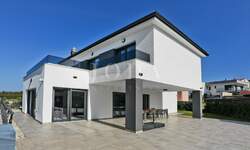 Kuca, Malinska-Dubašnica, Malinska, prodaja, 699000 €, 164 m2