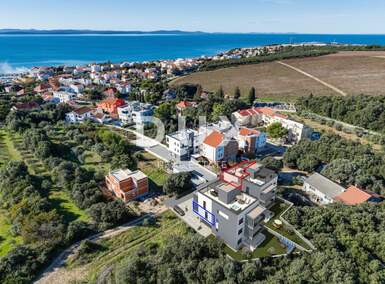 Trosoban stan, Zadar, Petrčane, prodaja, 352530 €, 78 m2
