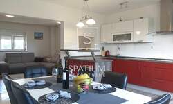 Kuca, Labin, prodaja, 590000 €, 280 m2
