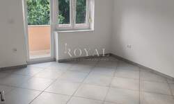 Trosoban stan, Rijeka, Srdoči, najam, 1200 €, 120 m2