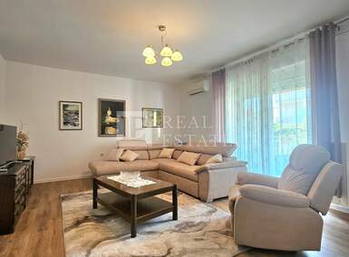 Trosoban stan, Crikvenica, Selce, prodaja, 400000 €, 120 m2