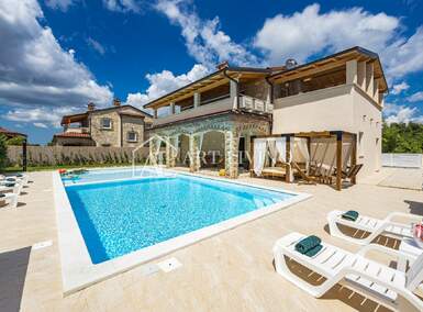 Kuca, Svetvinčenat, prodaja, 499000 €, 199 m2