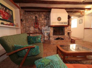 Kuca, Rovinj, prodaja, 260000 €, 180 m2