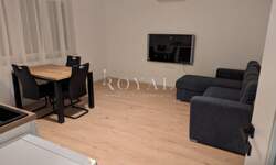 Trosoban stan, Rijeka, Brajda, najam, 1050 €, 53 m2