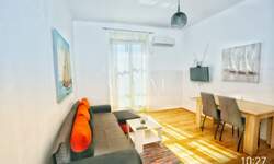 Trosoban stan, Rijeka, Škurinje, najam, 660 €, 50 m2