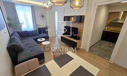 Trosoban stan, Rijeka, Centar, najam, 1250 €, 69 m2