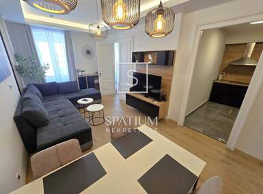 Trosoban stan, Rijeka, Centar, najam, 1250 €, 69 m2