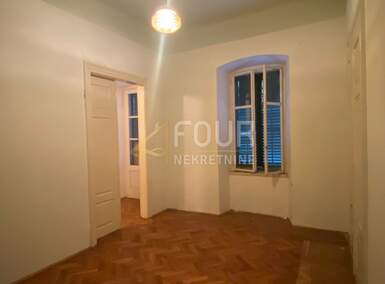 Cetvorosoban stan, Rijeka, Centar, prodaja, 254000 €, 98 m2