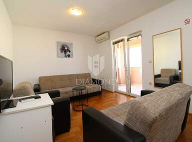 Trosoban stan, Malinska-Dubašnica, Malinska, prodaja, 255000 €, 58 m2