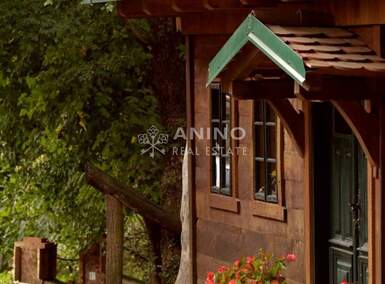 Kuca, Klanjec, prodaja, 370000 €, 220 m2