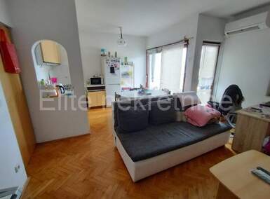 Dvosoban stan, Crikvenica, prodaja, 155000 €, 47 m2