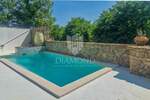 Kuca, Oprtalj, Livade, prodaja, 365000 €, 65 m2